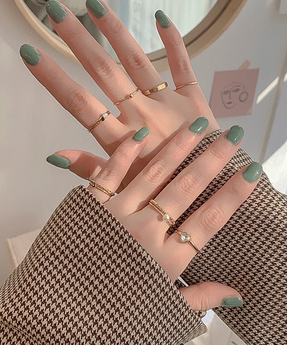 Heart Point Layered Ring Set
