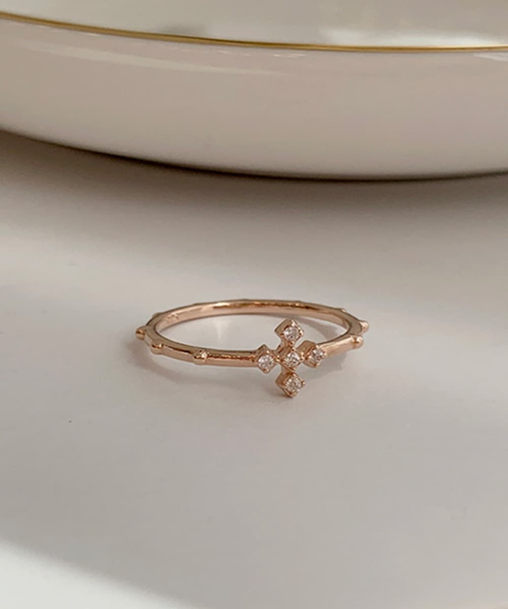 White Stone Pearl 925 Silver Ring (2 Colors)